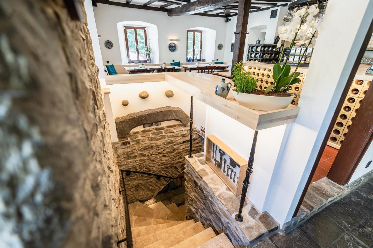 Landgasthof Zur Burg Grenzau Höhr-Grenzhausen Dış mekan fotoğraf