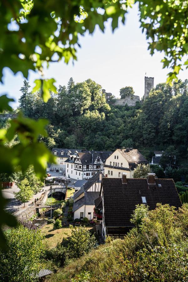 Landgasthof Zur Burg Grenzau Höhr-Grenzhausen Dış mekan fotoğraf