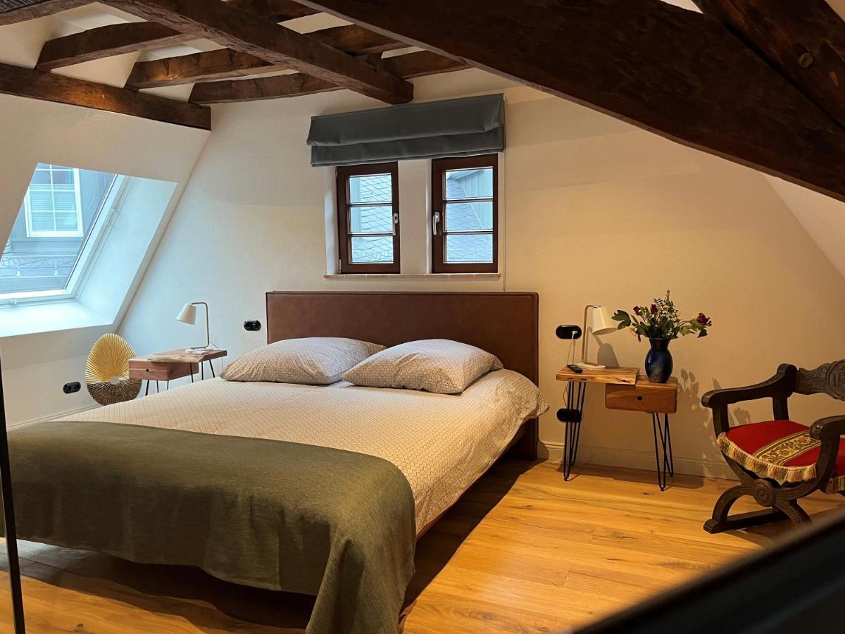 Landgasthof Zur Burg Grenzau Höhr-Grenzhausen Dış mekan fotoğraf